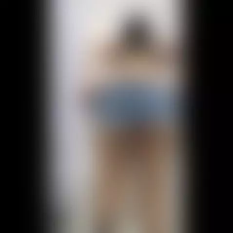 Ready to start the week? 😏😈 by valentiina-gomezz