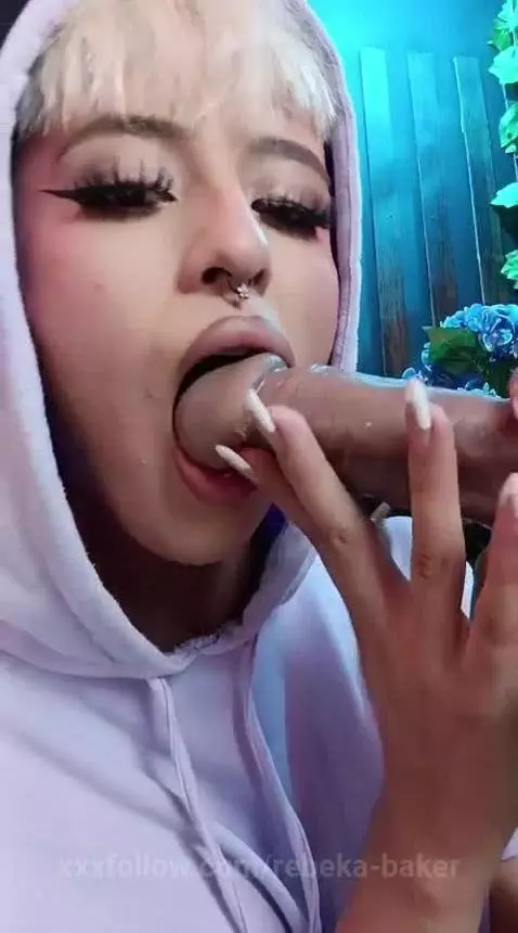 Give me that delicious cum in my pretty throat by rebeka-baker