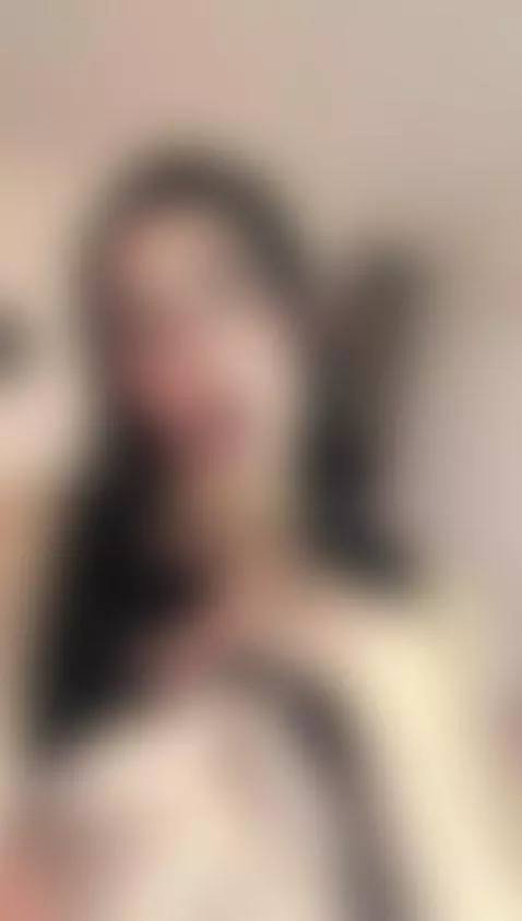 Hey! you've seen me, it doesn't really matter, if you've alr... by julieta-de-los-angeles