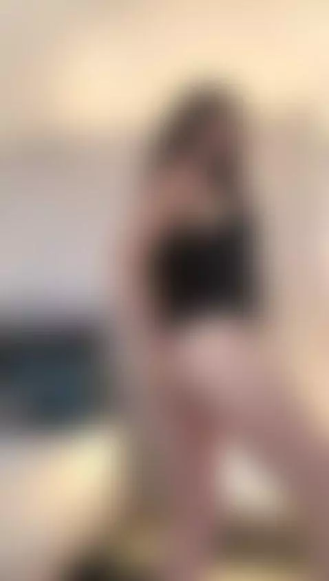 Te gusta lo que ves? by morgan-cooper