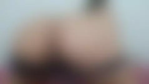 Te muestro mis agujeros? 😋 by sashasweetx