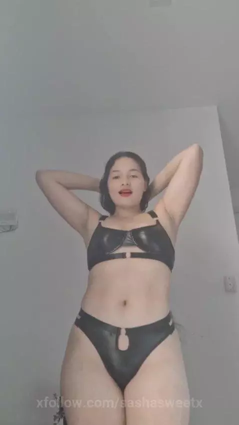 Tiktok brunette by sashasweetx