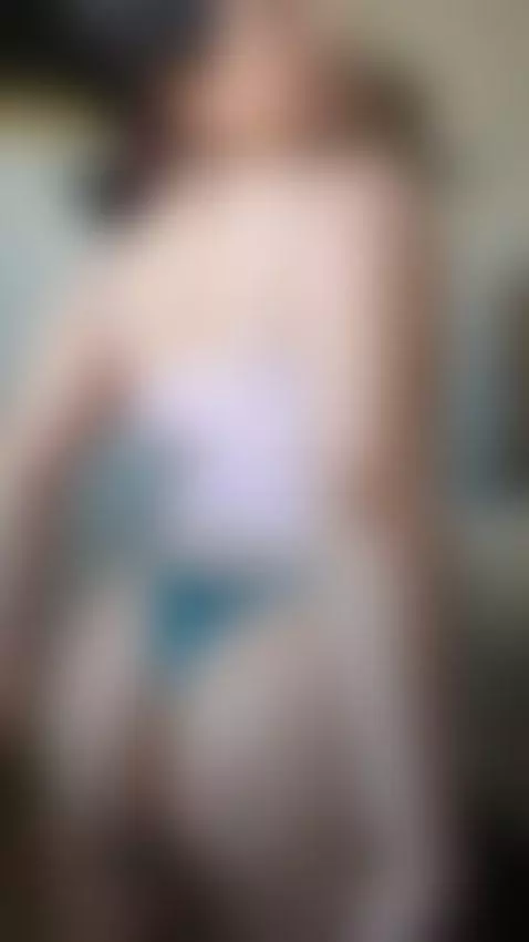 brunette 18 years by sashasweetx