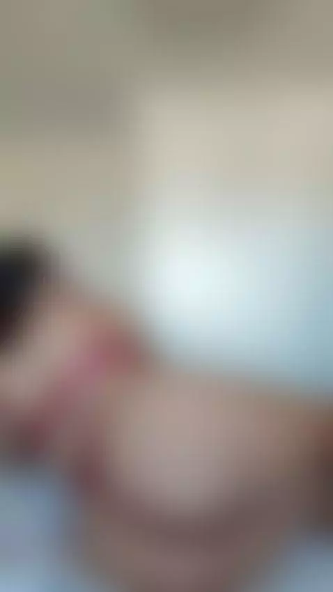 fill me the hole you want
llename el gujero que prefieras by sashasweetx