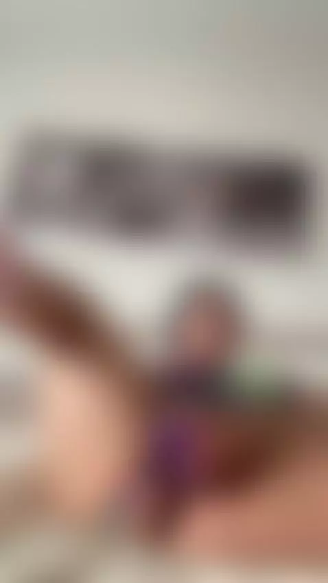 fucking me wet pussy by sashasweetx