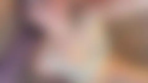 No sé si quiero que me contestes… o que me beses. by violeta-dss