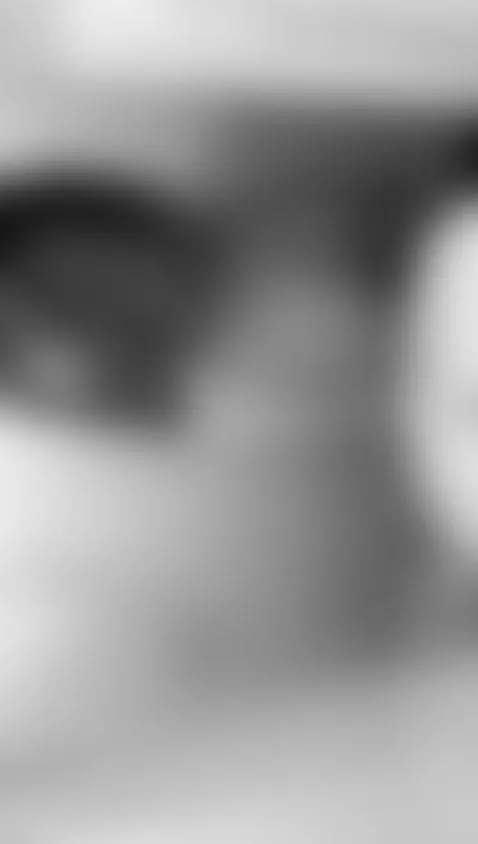 “Details that are insinuated between the shower, and you get... by violeta-dss