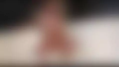 I got horny in the jacuzzi and started rubbing my pussy by tifannysmithh