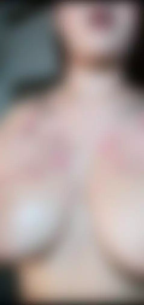 Massage in tits by tifannysmithh