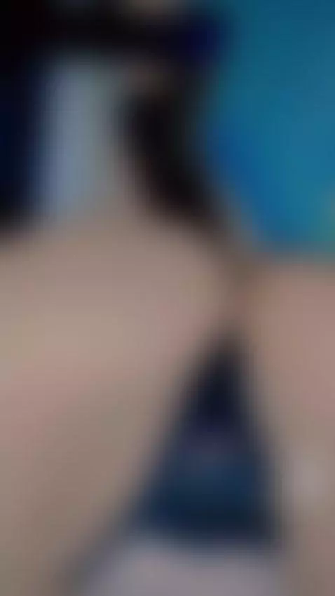 upsss 👀 by mooncresent1