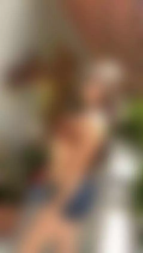 Twerky on a sunny day ⭐🔥 i will read you on coments! by stefythomson