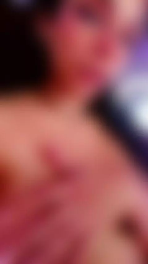 Happy start to the week horny guys 😈
Get my SNPA for 20 tips... by malany-ruiz