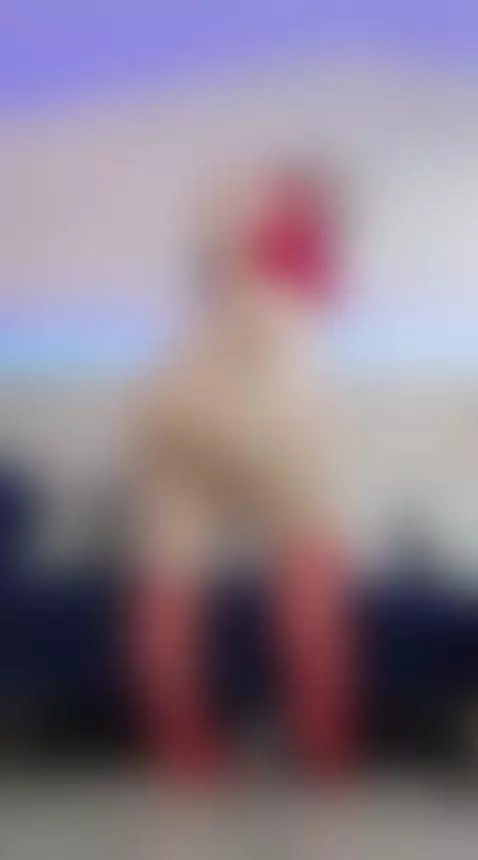 Come I want to caress your cock with my feet!! by lenah-smith