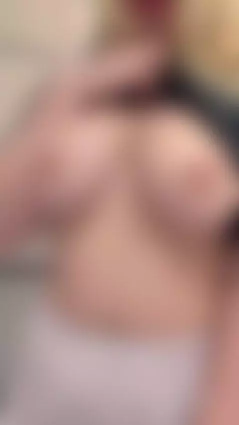 JOIN MY INSTAGRAM 😍 by yourbustyblond3