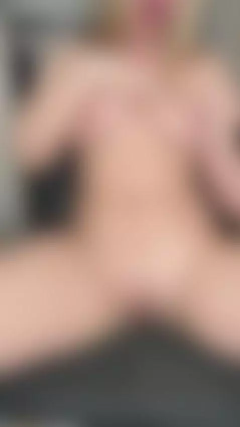 JOIN ONLYFANS FOR FREE ❤️ LINK IN BIO by yourbustyblond3