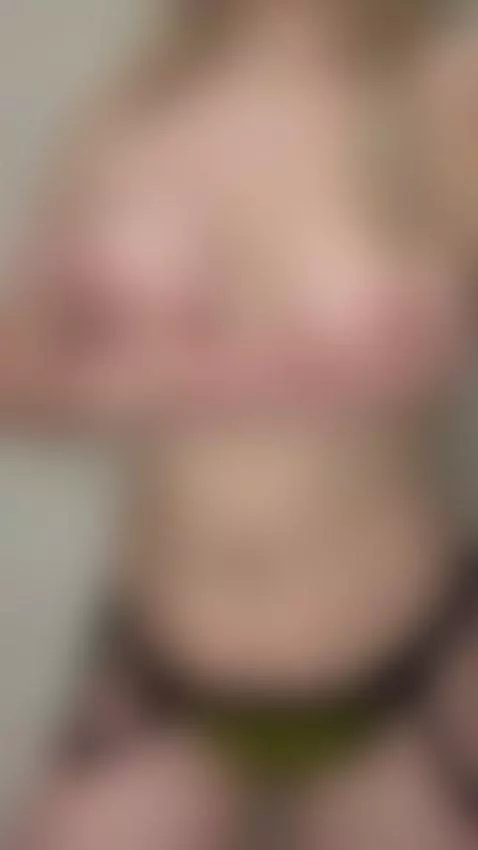 ONLYFANS FREE 😍🔥 LINK IN BIO by yourbustyblond3