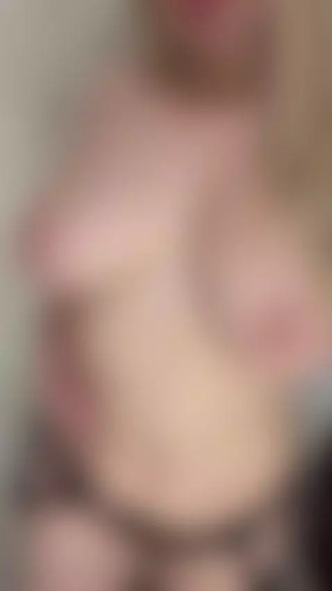 ONLYFANS FREE ❤️ LINK IN BIO by yourbustyblond3