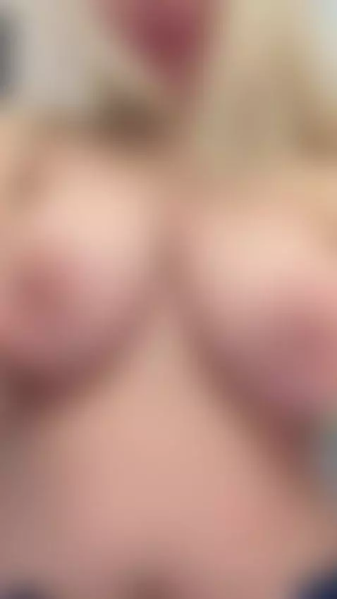 onlyfans free 😍 link in bio by yourbustyblond3