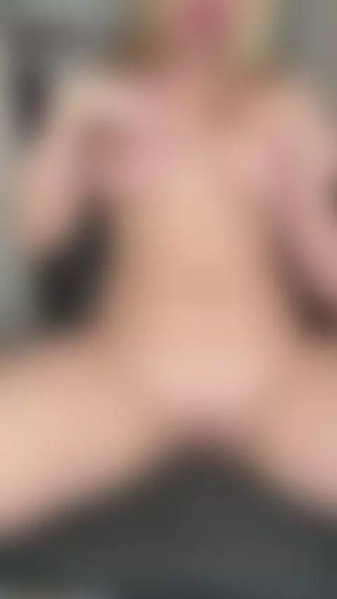 onlyfans free ❤️ link in bio by yourbustyblond3