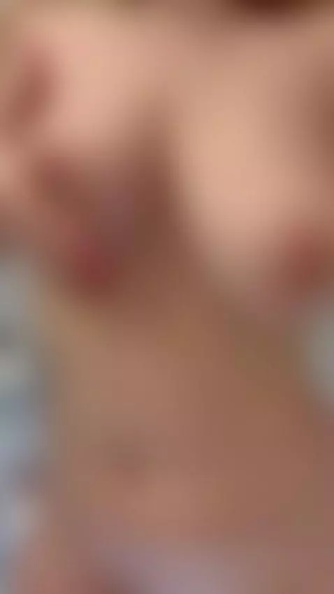 onlyfans free 😍 link in bio by yourbustyblond3