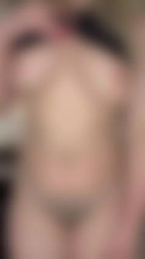 onlyfans free 😍 link in bio by yourbustyblond3