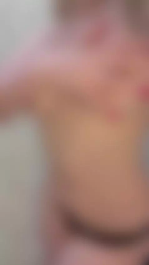 onlyfans free 😍 link in bio by yourbustyblond3