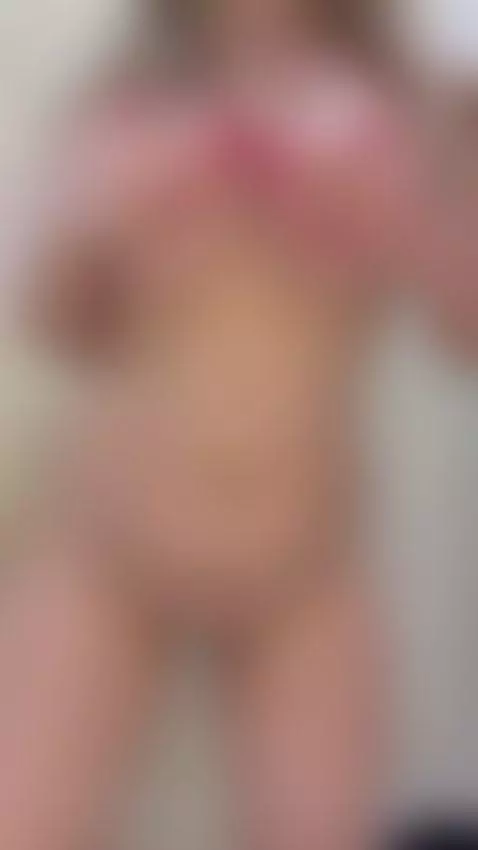 onlyfans free 😍 link in bio by yourbustyblond3