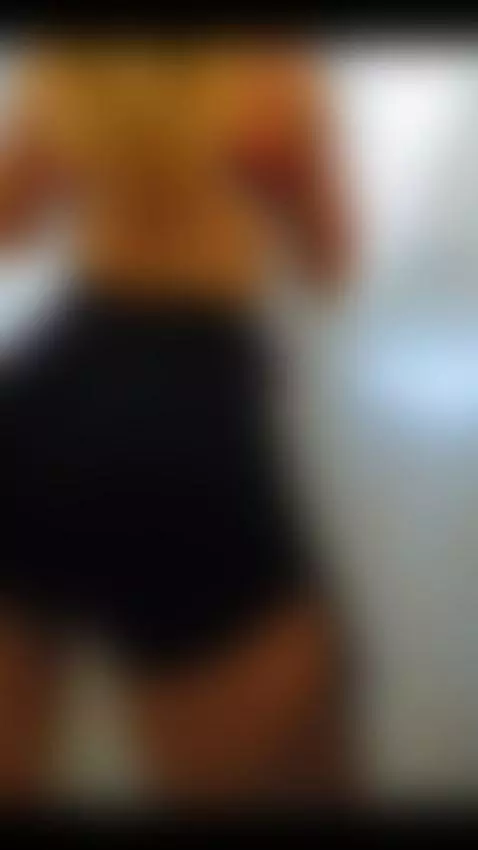 do u like my leggings? 🍑🍑🔥🔥 by jadexotic