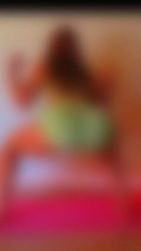 Squats🍑🔥 by jadexotic