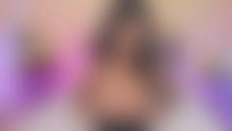 My delicious tits dripping milk, do you want a little? by brittanygrayy