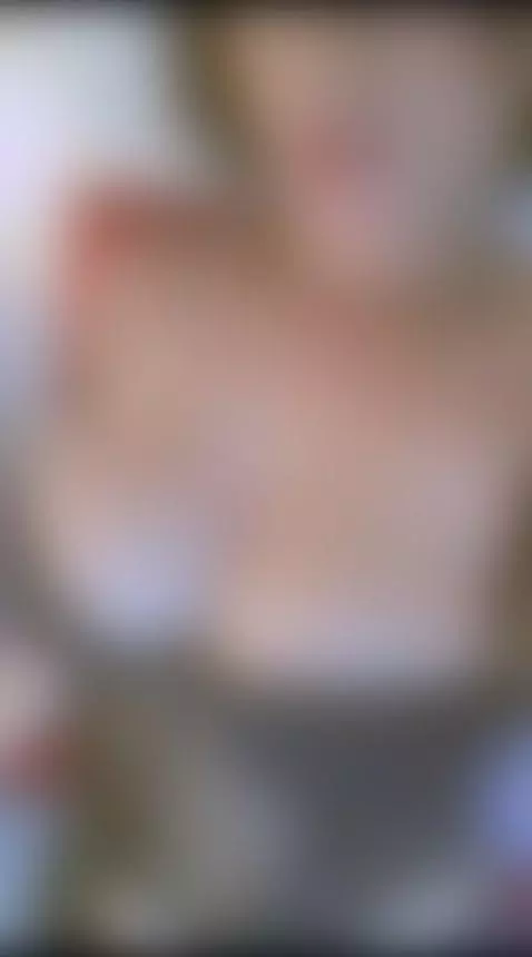 Estas tetas están para que le eches la lechita encima by channelrhys