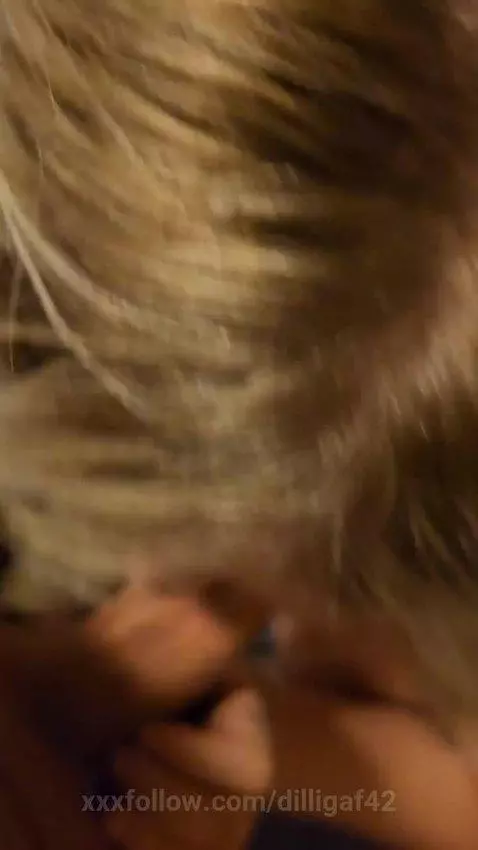 blowjob by dilligaf42