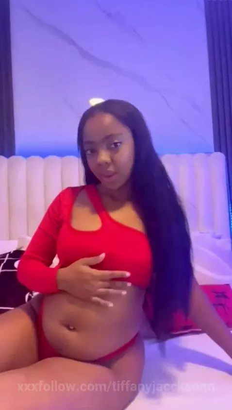 Christmas Tease by tiffanyjaccksonn