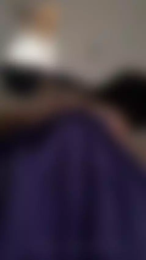 We play awhile? 😏 by bastianblanc