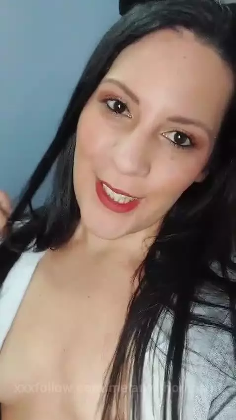 come enjoy my pussy..I want you to fuck me and destroy me ht... by melany-thompson