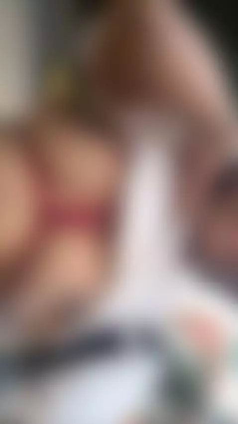 quick flash in the street 👉🏽👈🏽 by venusfantasy1