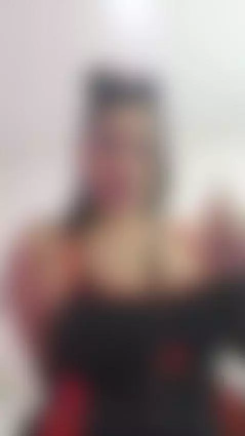 Video by roxaahank