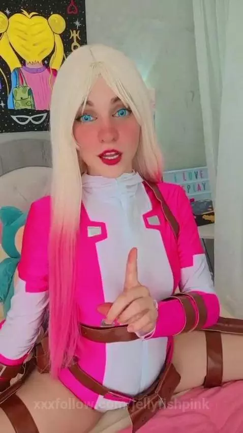 cosplay by jellyfishpink