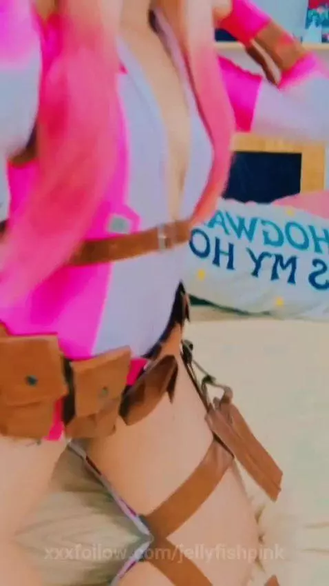 Video by jellyfishpink