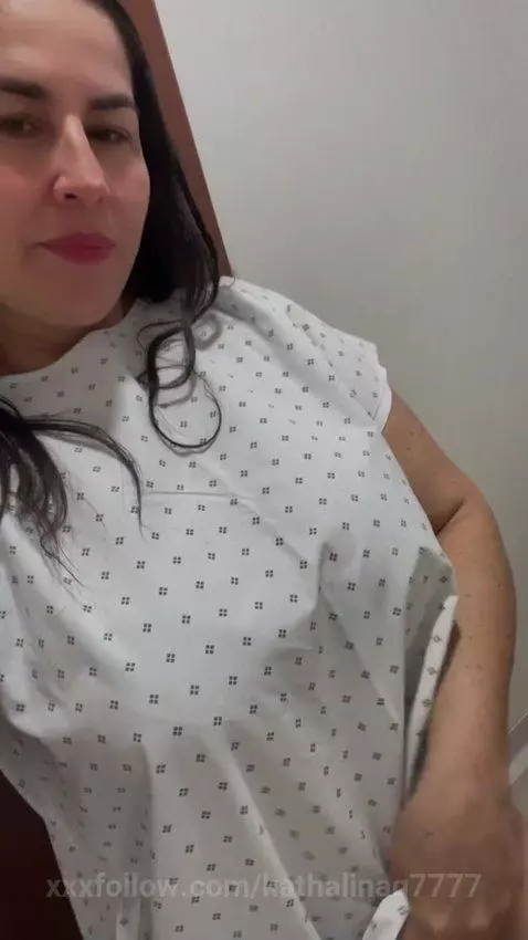 visite añ finecologo y me dejo muy caliente 🔥🔥🙈🙈😱 by kathalinaq7777