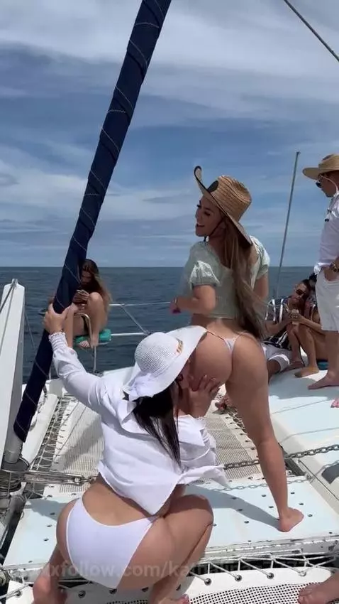 mis amigas son las mas sexys by kathalinaq7777