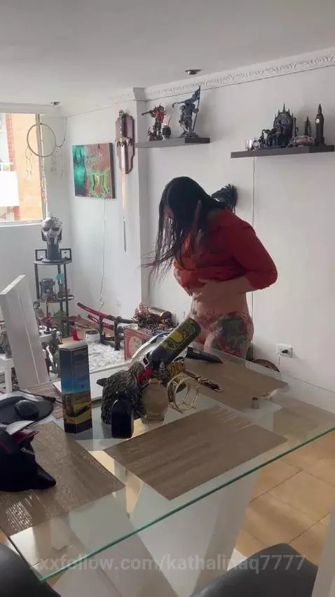 mi vecino me vio desnuda 🥹🥹 by kathalinaq7777