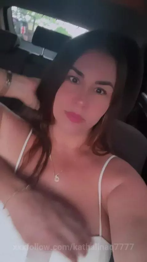 un consuctor  de uber muy  atrvido 🔥🔥💦💦 by kathalinaq7777