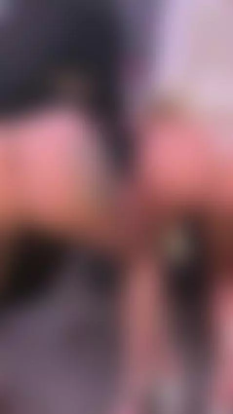 mis anigas y yo nos pusimos calientes en la disco by kathalinaq7777