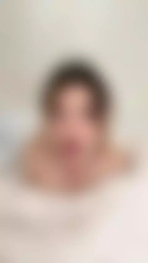 Malo 🥺 by emmafiore10