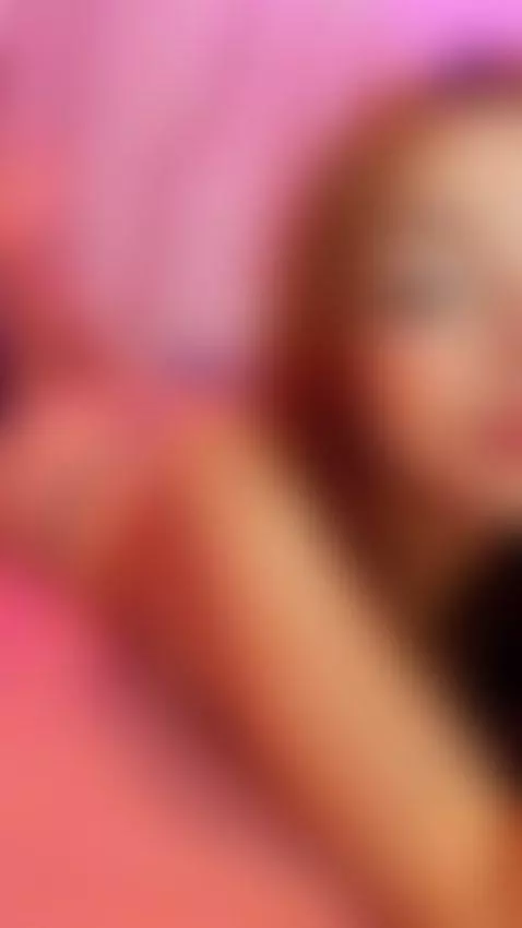 Naughty and sensual  🔥 by cintyaleiner