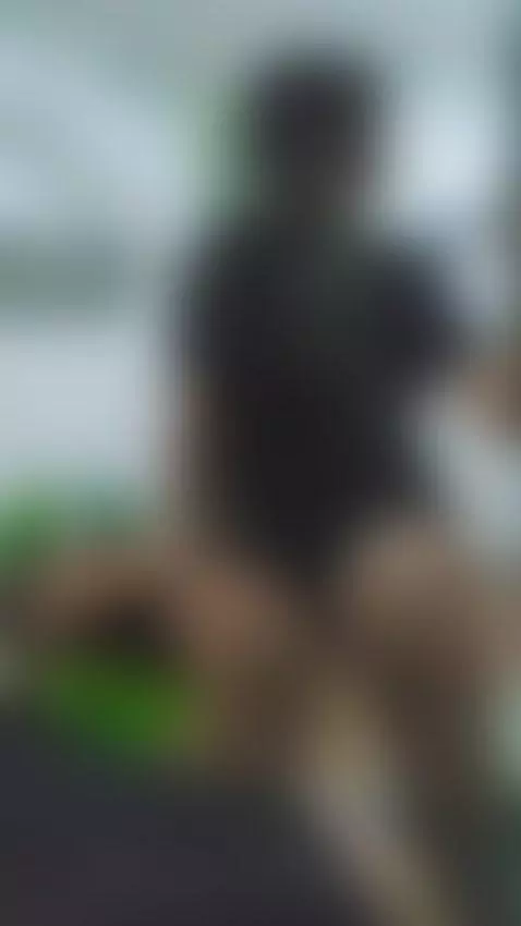 Beautiful day 🖤 Tu voto me podría ayudar mucho juanbustosawa... by loidjanne