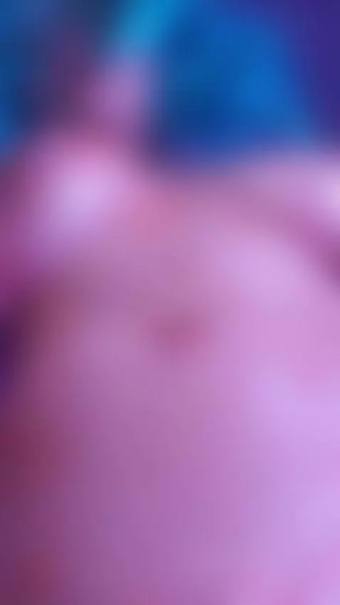 Look me all 🤫 by loidjanne