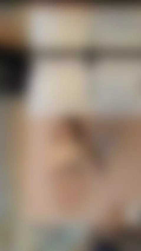 ¿Hay alguien ahí? Hazte sentir by loidjanne