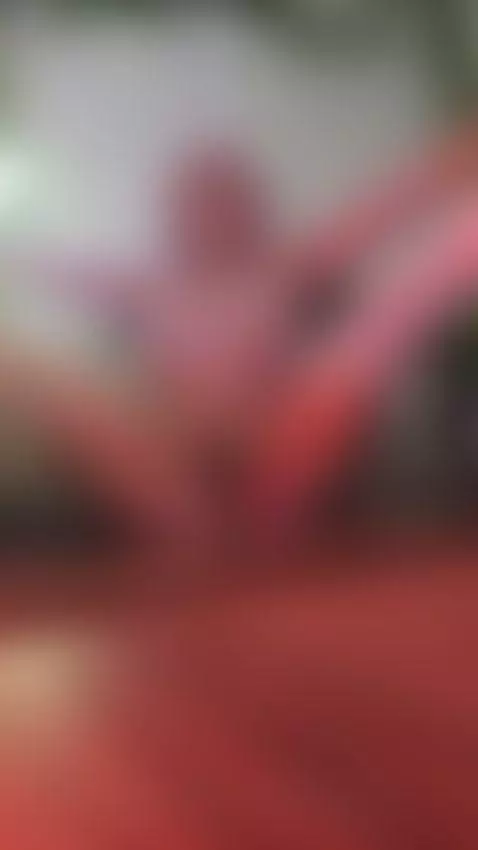 Legs ready,  you? by loidjanne